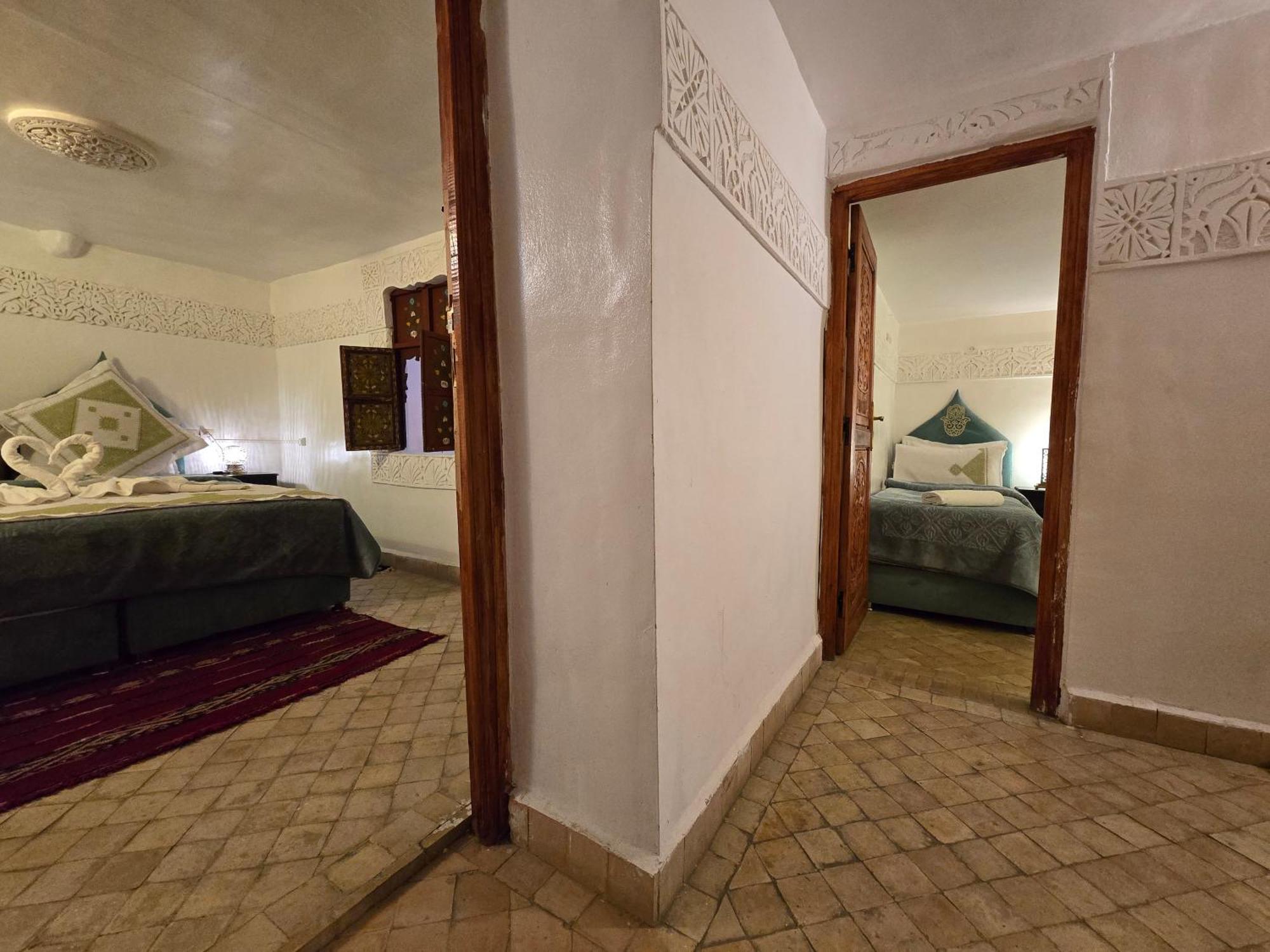Dar Khmissa Fes Bed & Breakfast エクステリア 写真