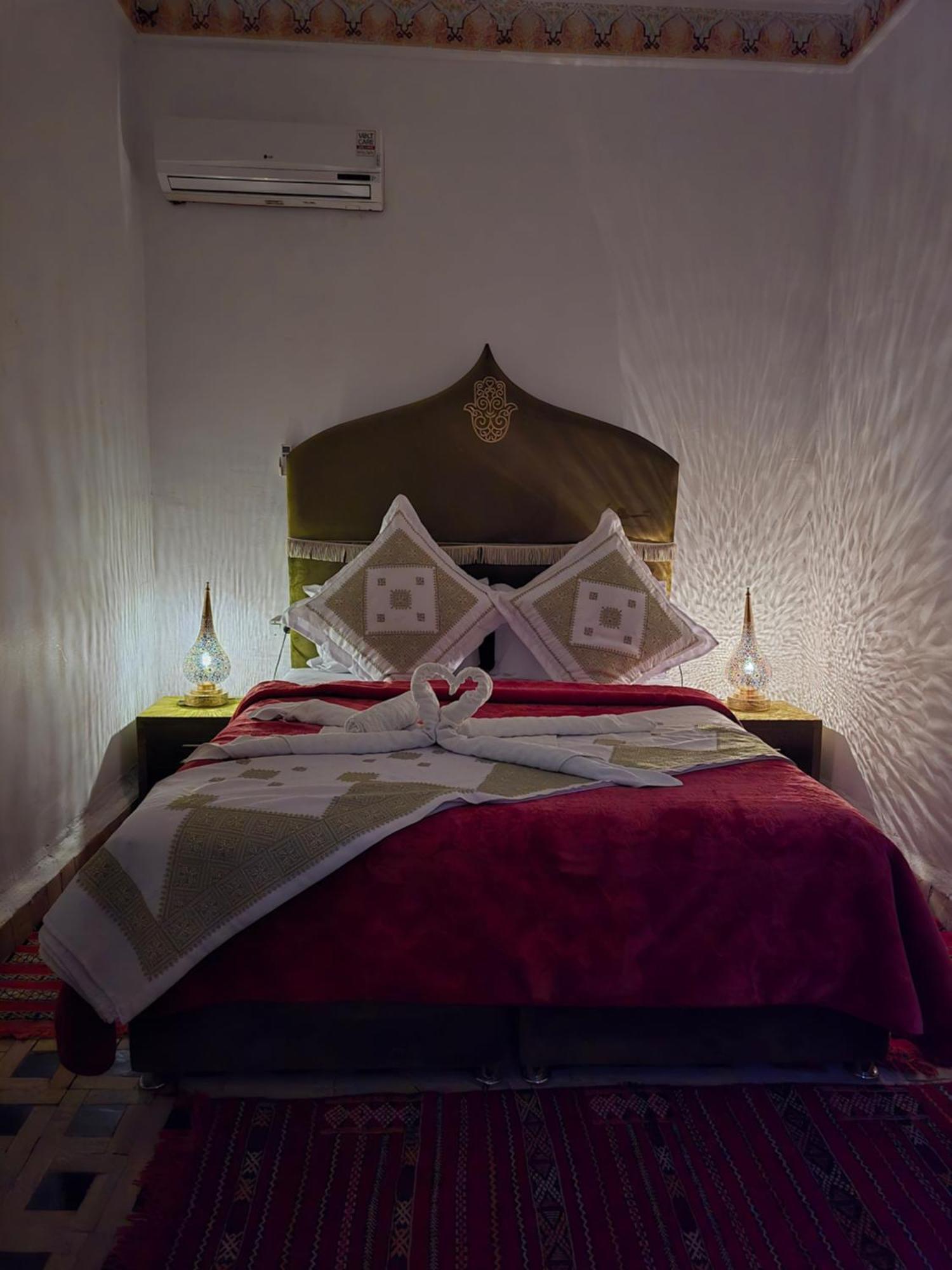 Dar Khmissa Fes Bed & Breakfast エクステリア 写真